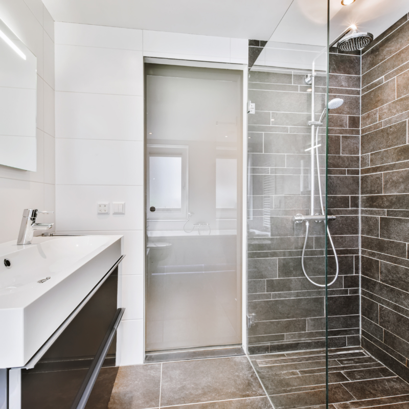 22 - InDesign Kitchen and Bath Remodeling